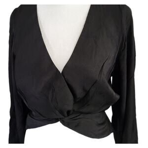 NWT! MinkPink Harper Twist Blouse Black Sateen Cropped S MSRP: 120